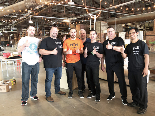 Employee supporting the setup of an event
