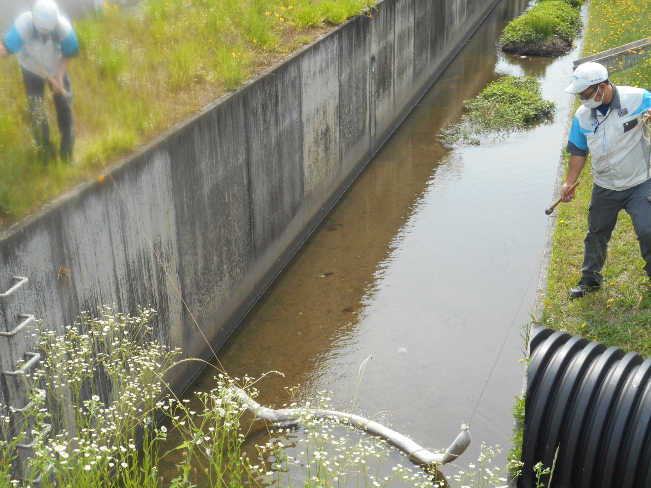 Oil Spill Response Drill in Irrigation Canals (NTN Akaiwa)