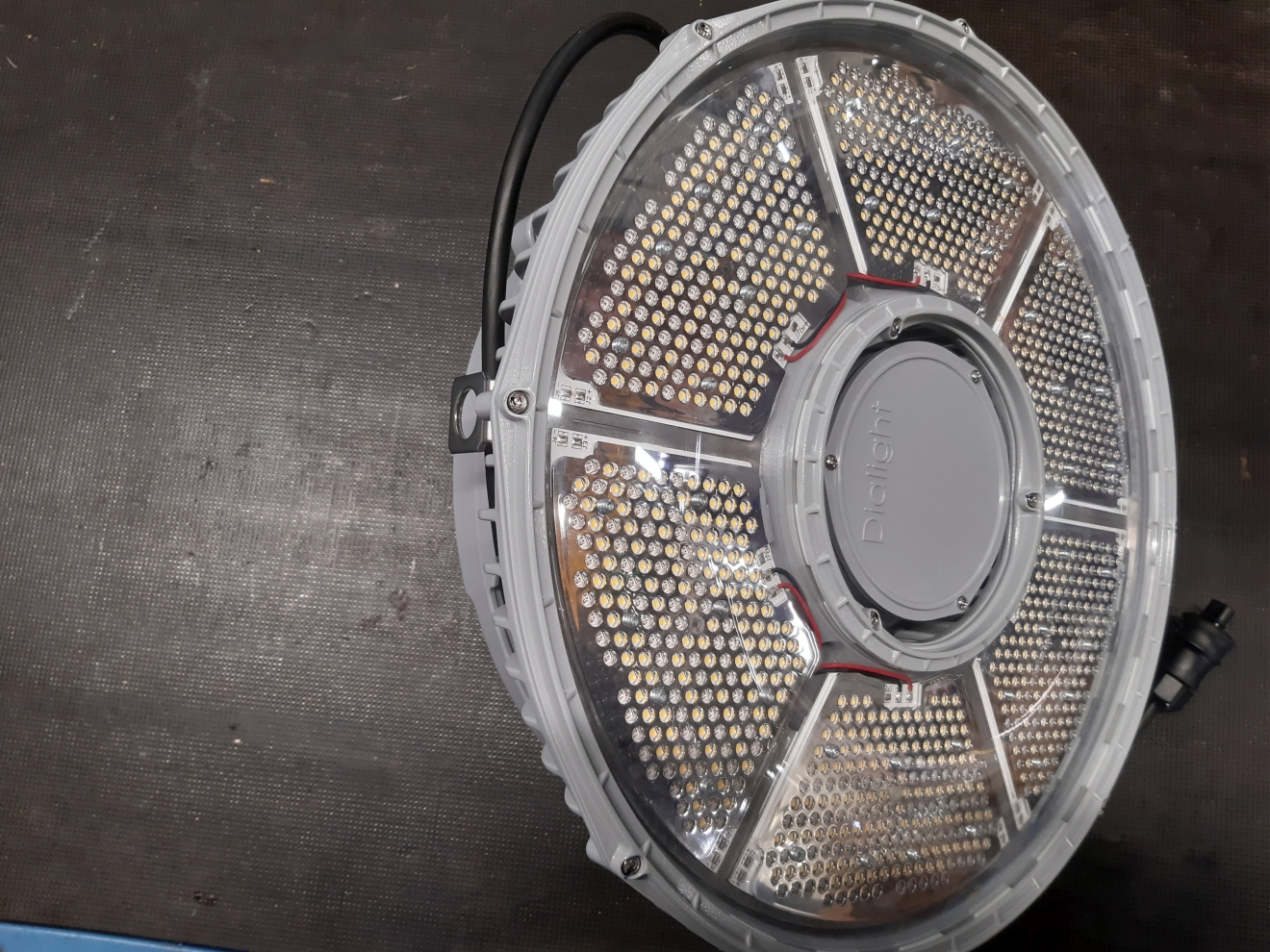 Intelligence LED (NTE)