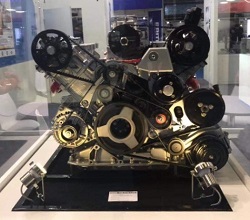 Dynamic model of engine (at past exhibition)