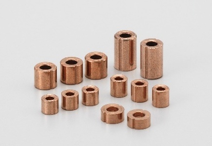 Photo:Fluid dynamic bearing capable of forward and reverse Rotation