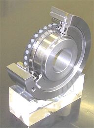 Bearing photograph (cutaway sample)