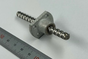 Photo:Aluminum composite-type plastic sliding screw