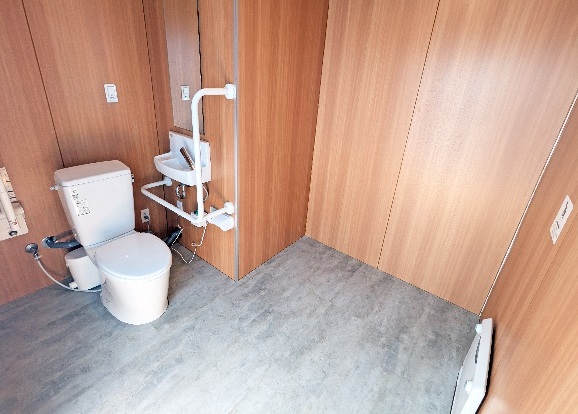 Photo:“N3 N-CUBE” Restroom Model