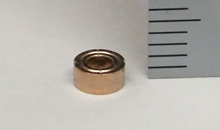 Sintered hydrodynamic bearing for super thin fan motor