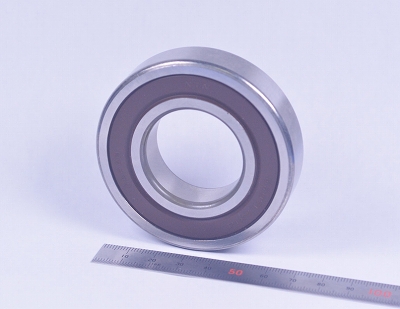Ultra-low Friction Sealed Ball Bearing