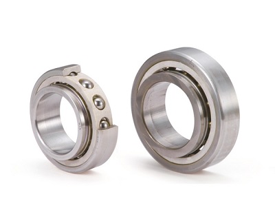 Photo:Bearings for turbo pumps of rocket engines