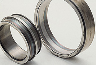 Photo: Spherical roller bearing