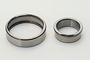 Photo: Cylindrical roller bearing